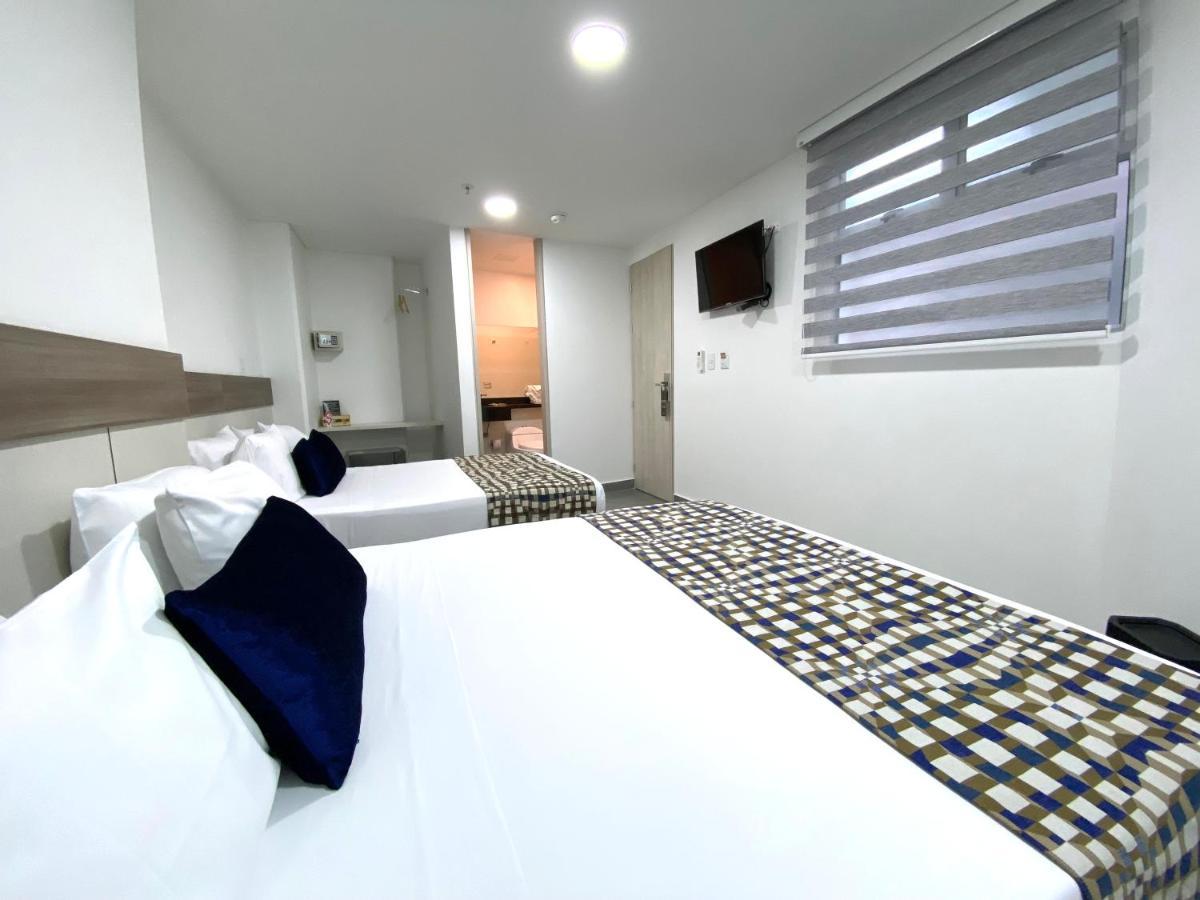 Seven Inn Hotel Μεντεγίν Εξωτερικό φωτογραφία