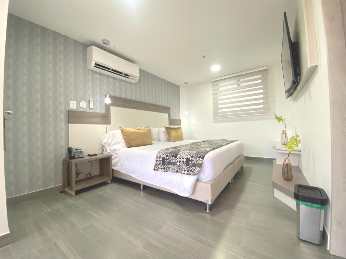 Seven Inn Hotel Μεντεγίν Εξωτερικό φωτογραφία