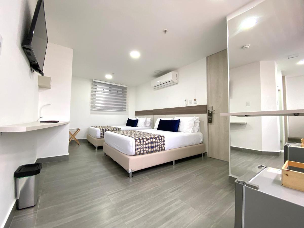 Seven Inn Hotel Μεντεγίν Εξωτερικό φωτογραφία
