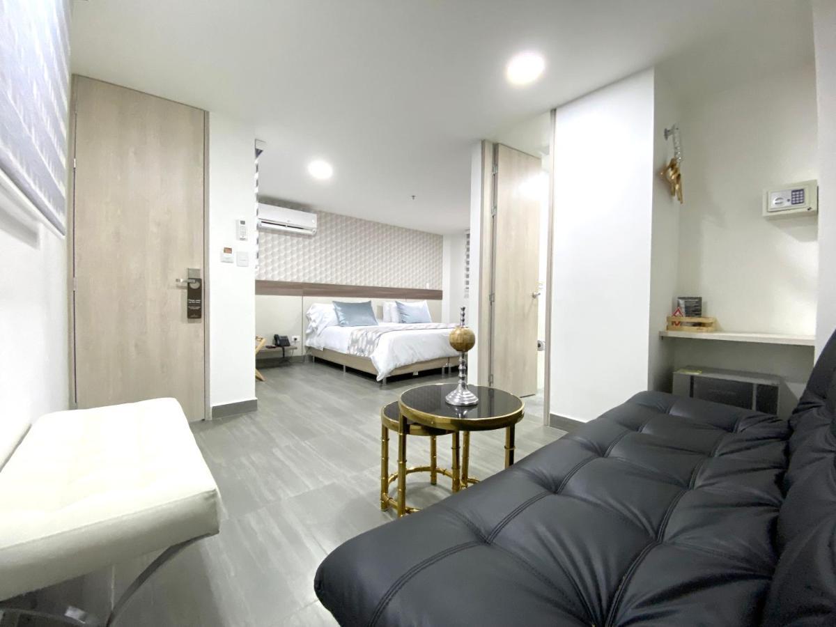 Seven Inn Hotel Μεντεγίν Εξωτερικό φωτογραφία