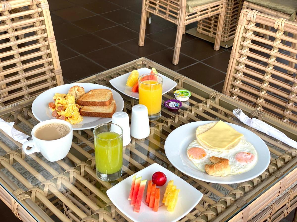 Seven Inn Hotel Μεντεγίν Εξωτερικό φωτογραφία